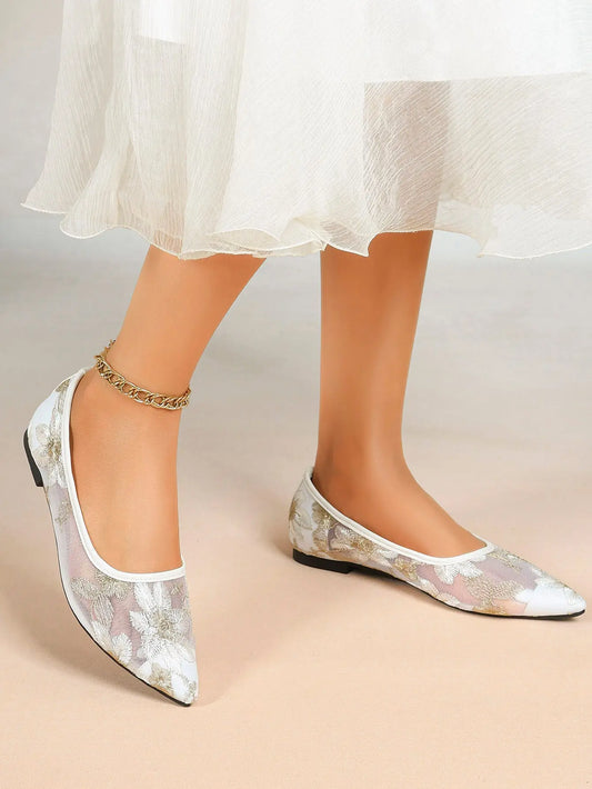 White & Gold Chrysanthemum Embroidery Mesh Pointed Toe Flats – Women's Metallic Floral Ballet Flat YISHIFAN