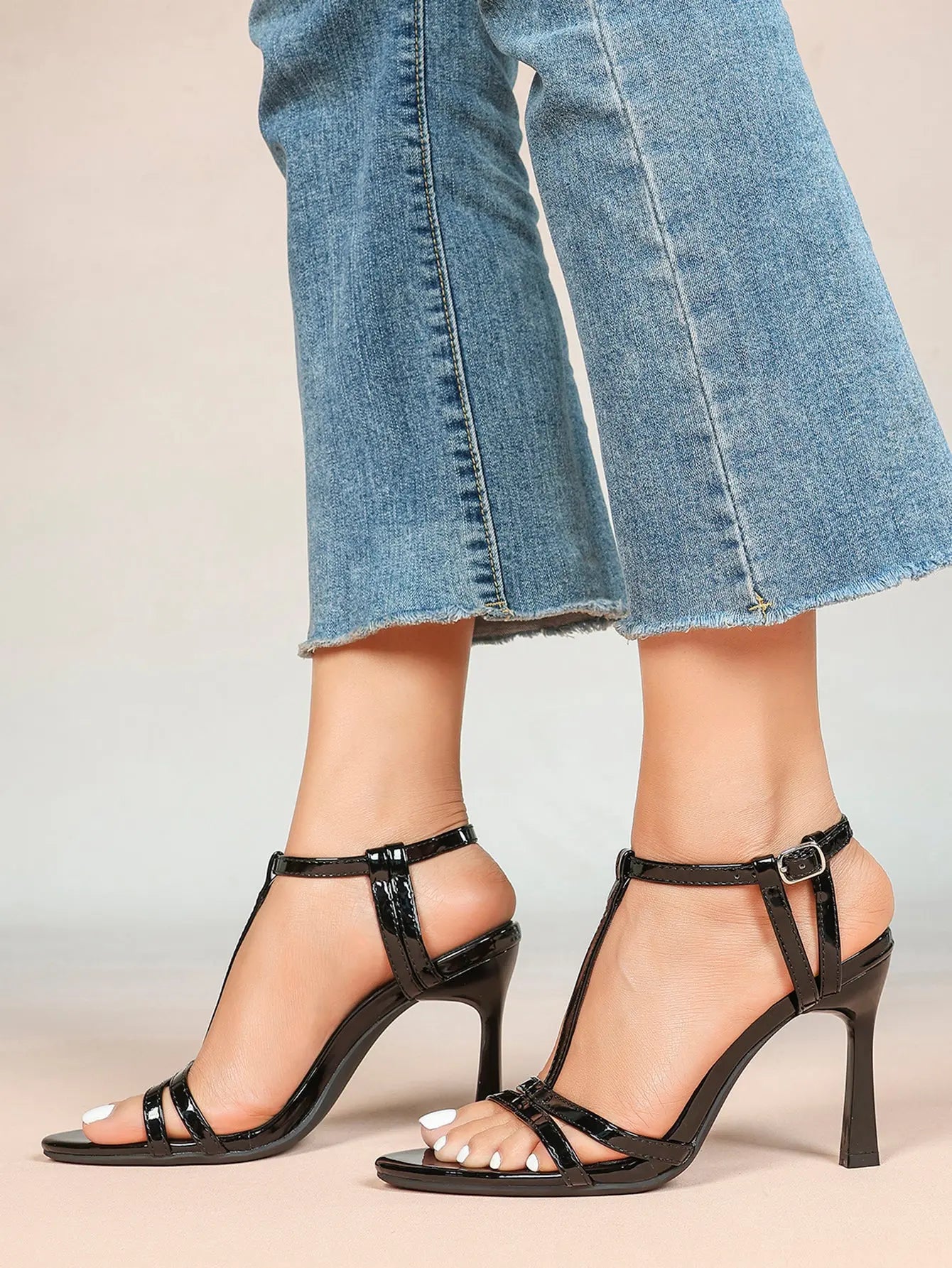 Women's Metallic Gold T-Strap Multi-Strap Stiletto Sandals Stiletto Heel for Party Office Shoes YISHIFAN