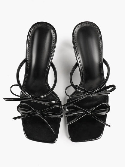 "Noir Bow" Patent Leather Bow-Detail Strappy Mule Stilettos – 10.5cm Square-Toe High Heels YISHIFAN