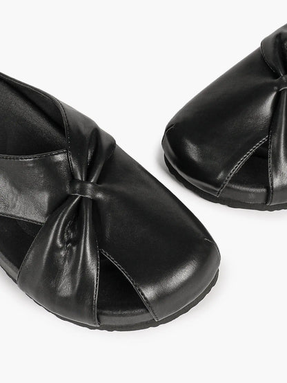 White Crossover Knot Slide Sandals – Women's Open Toe Flat Mule with Cushioned Footbed YISHIFAN
