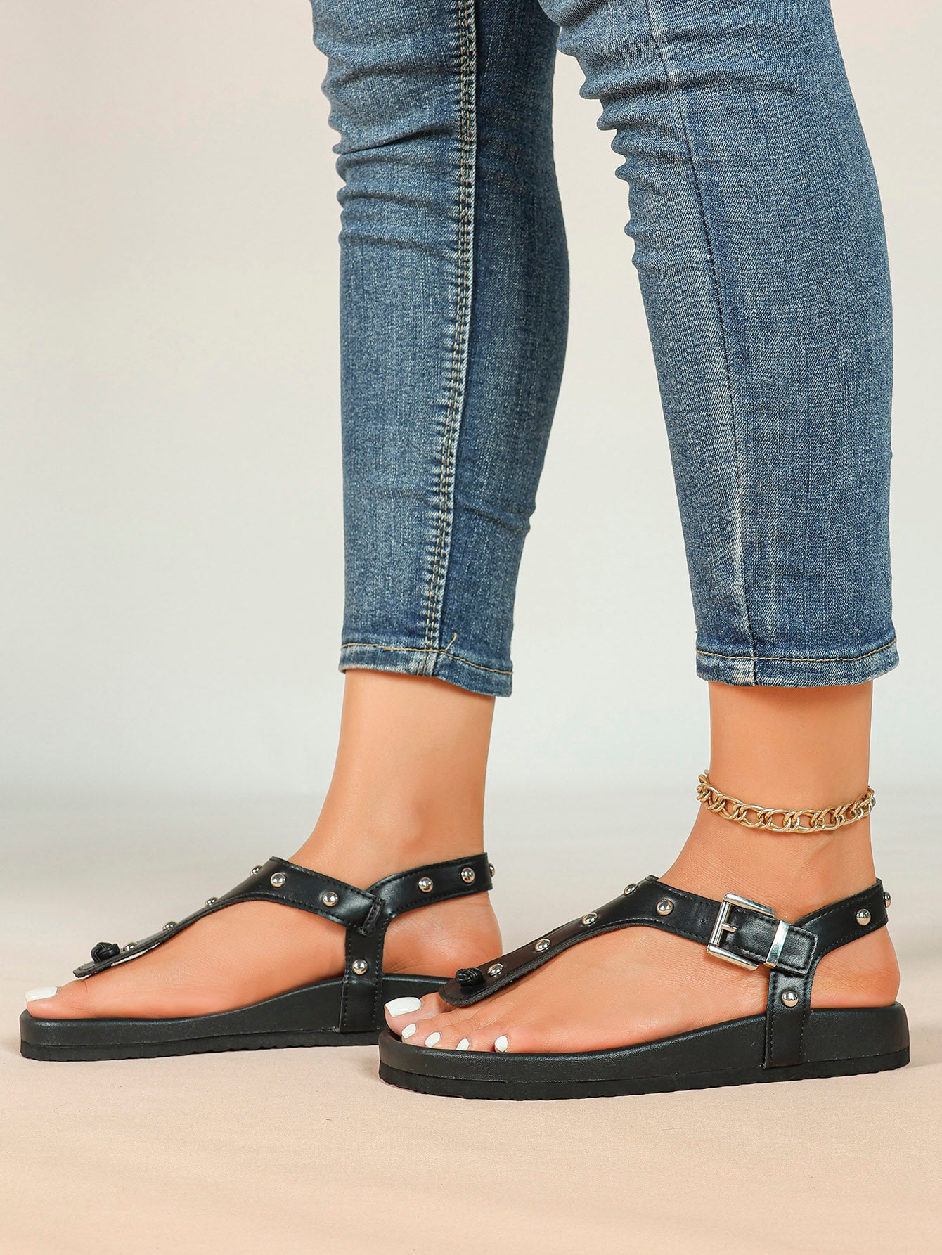 Black Studded T-Strap Thong Sandals with Chunky Platform Sole