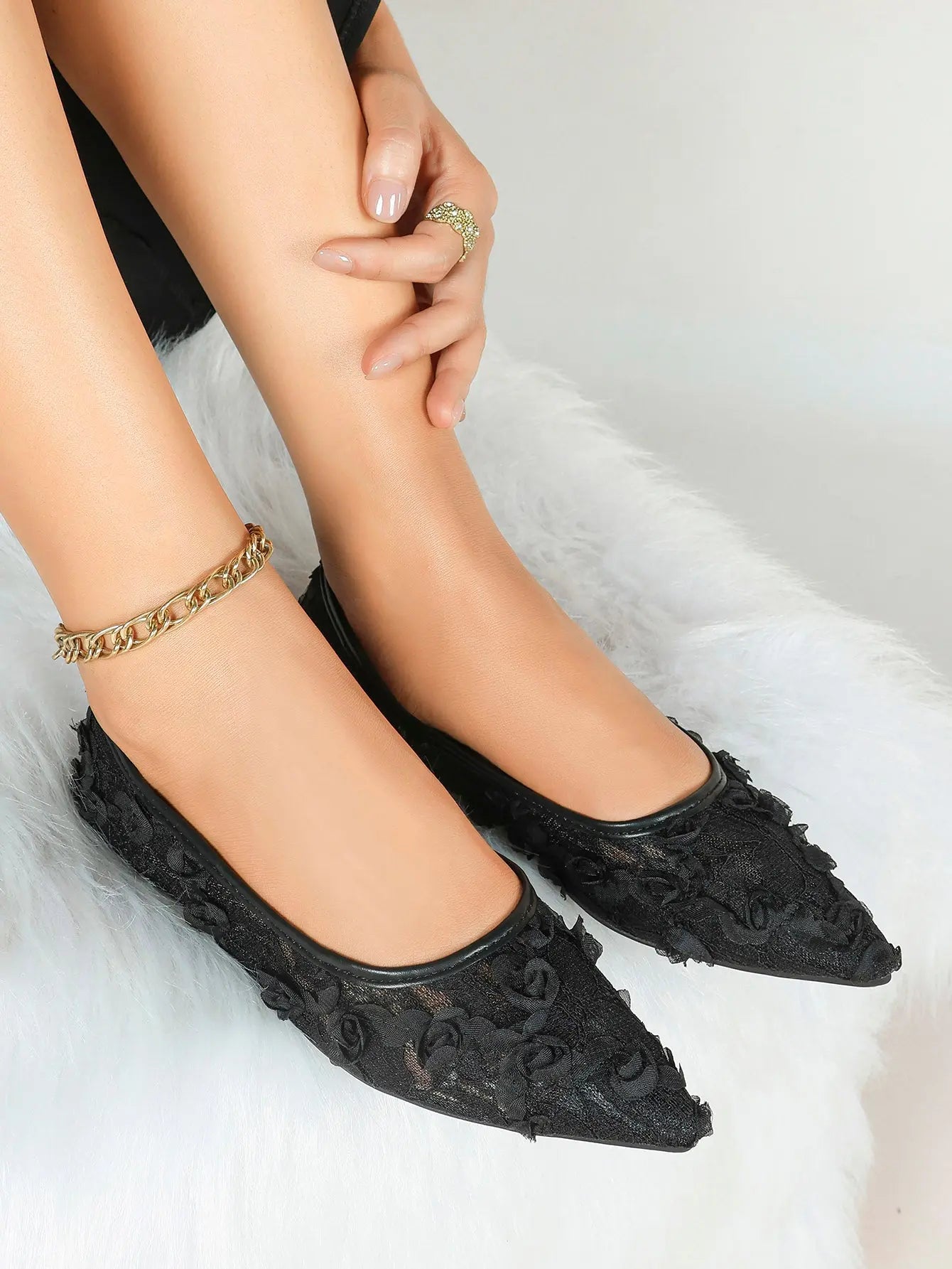 Pink 3D Rose Appliqué Lace Mesh Pointed Toe Flats – Women's Handcrafted Floral Ballet Flat YISHIFAN