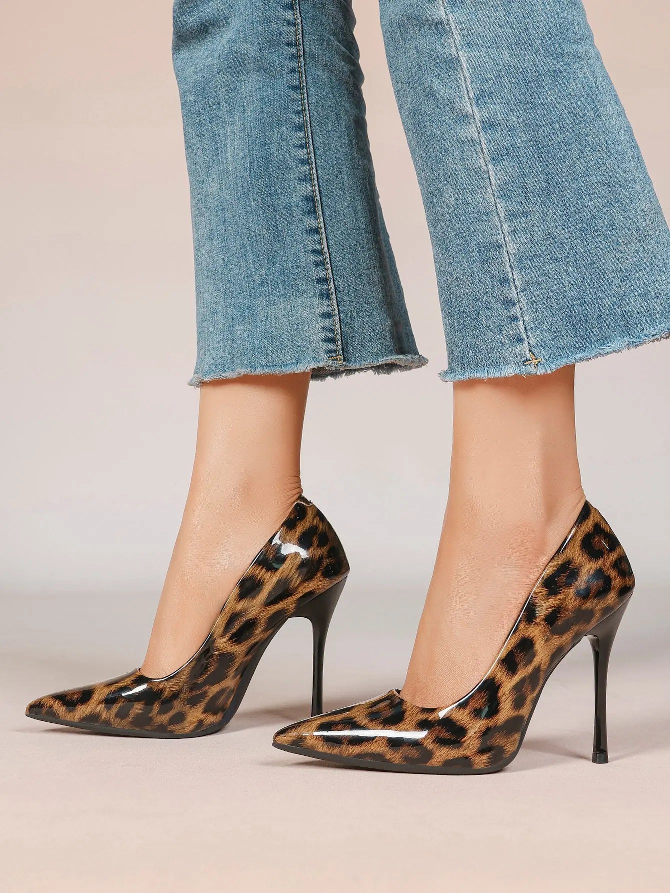 Women's Closed Pointed Toe Classic Stiletto Heels for Wedding Party Evening Dress Shoes YISHIFAN