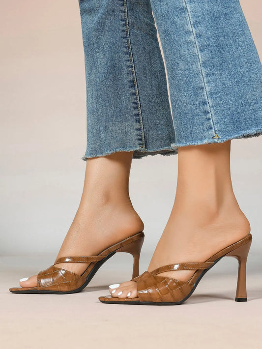 Women's Brown Crocodile-Embossed Stiletto Mules Low Heel Open-Toe for Casual Elegance YISHIFAN