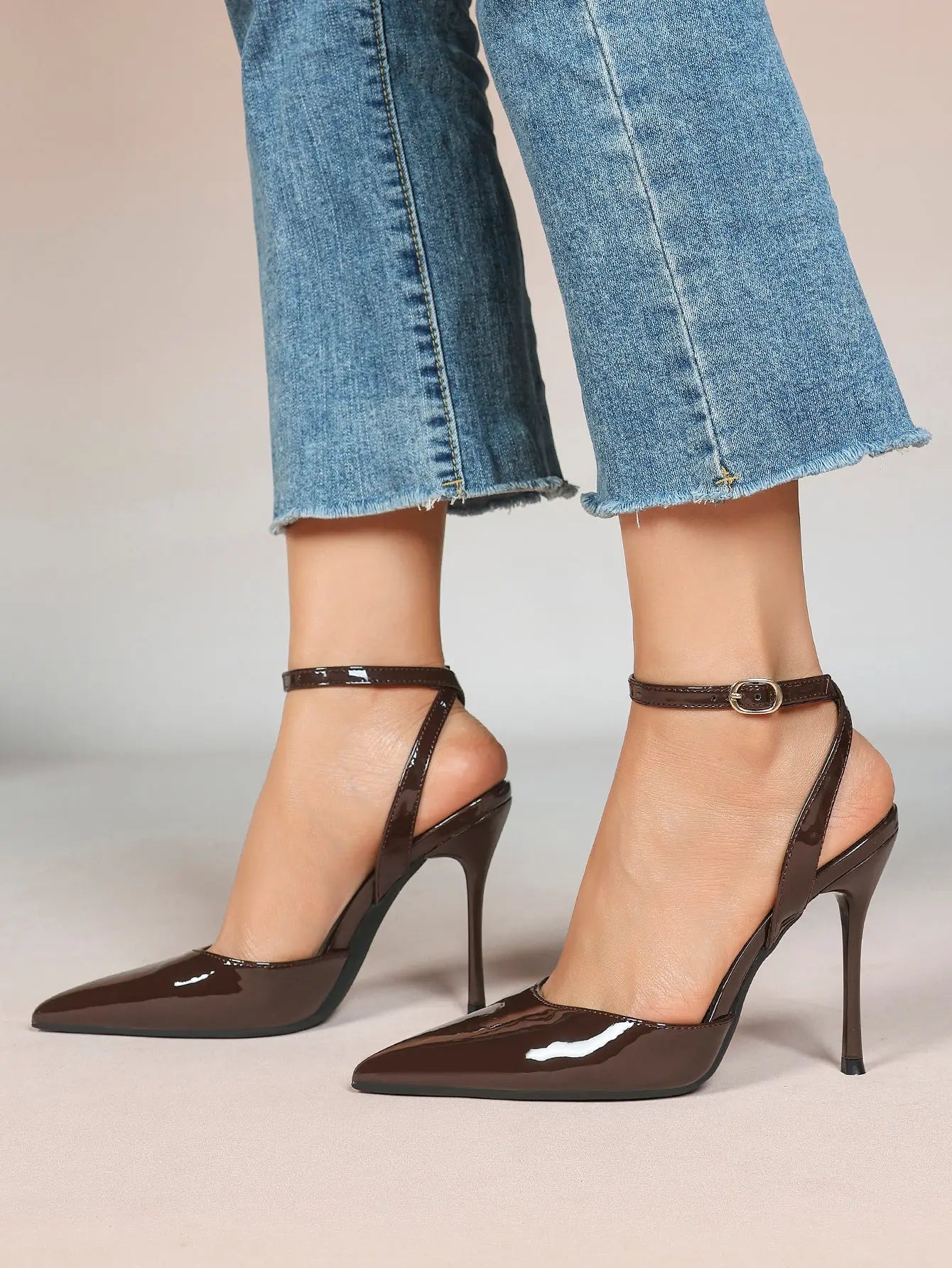 Women's Leather 4.13 INCH High-Heel Stiletto Pointed Toe Slingback Stiletto Heels for Elegant Scene YISHIFAN