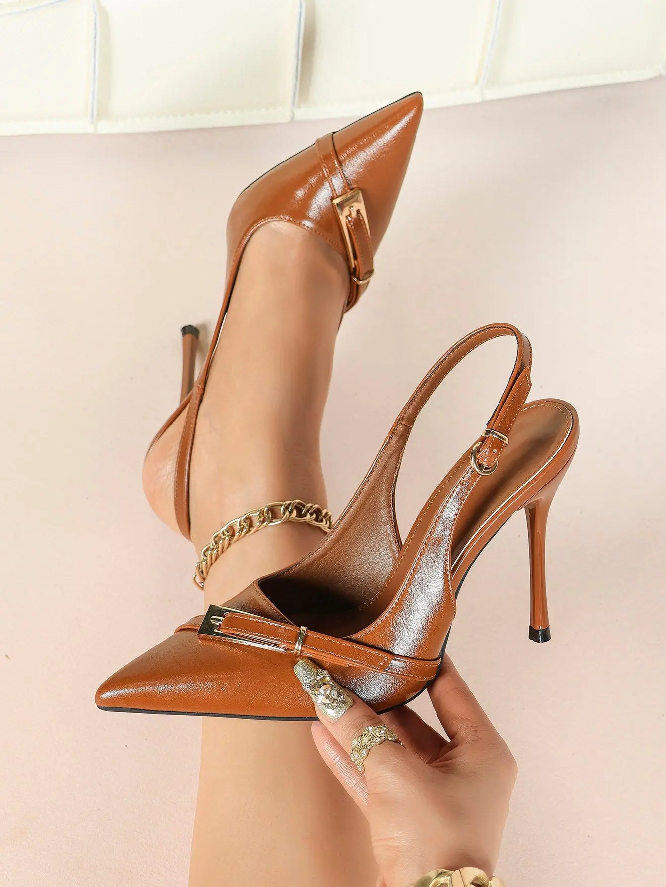 Chocolate-Brown Sculptural Stilettos: Gold-Chain Accents & Cloud-Like Soft Insole for Leg-Lengthening Glamour YISHIFAN