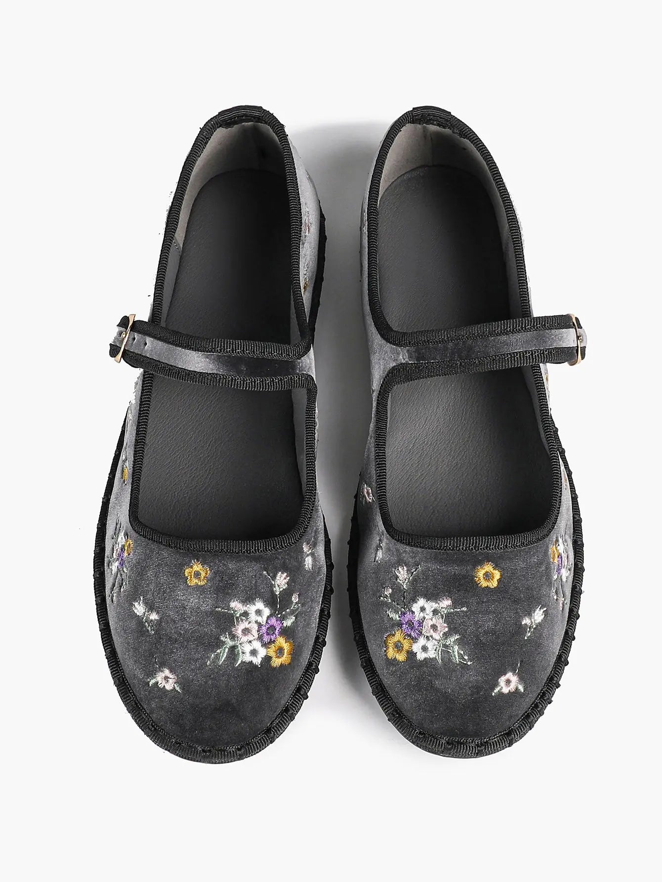 Floral Embroidered Mary Jane Flats:Black Velvet Elegance, Metallic Buckle & All-Day Comfort YISHIFAN