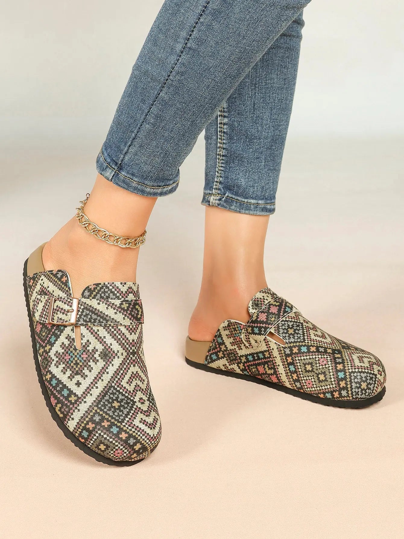 Leopard Print Faux Pony Hair Boston Clogs – Women's Closed Toe Buckle Mule with Soft Footbed YISHIFAN
