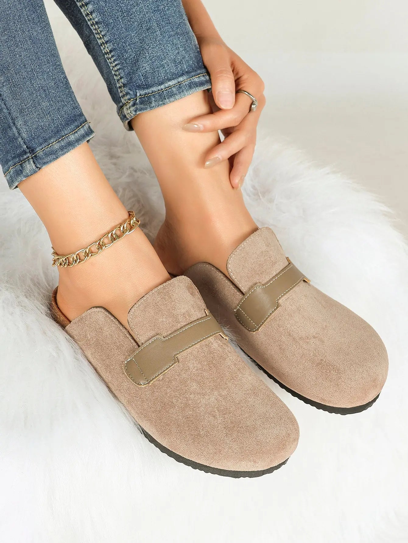 Ivory Suede H-Strap Boston Clogs – Women's Cork Platform Closed Toe Mule with Contrast PU Band YISHIFAN