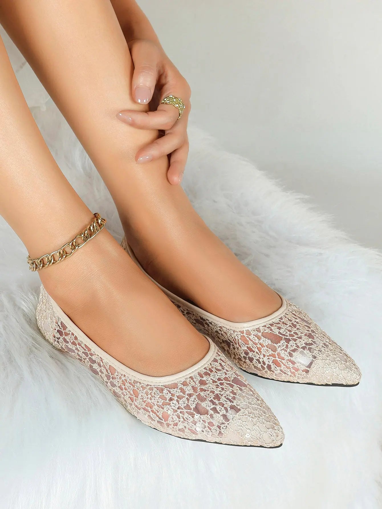 White Floral Lace Mesh Pointed Toe Flats – Women's Sheer Ballet Flat with 3D Bouquet Lace & Caramel Footbed YISHIFAN