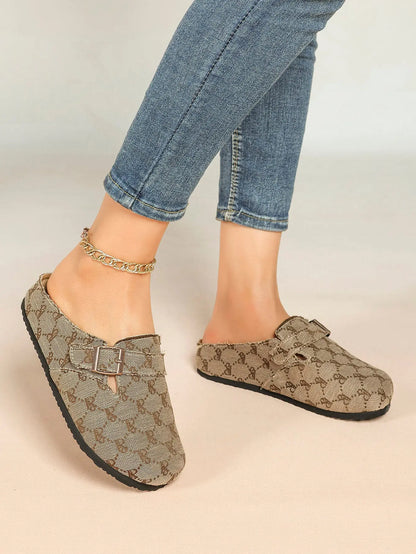 Black & White Tweed Fringe Boston Clogs – Women's Closed Toe Buckle Mule in Chanel-Style Fabric YISHIFAN