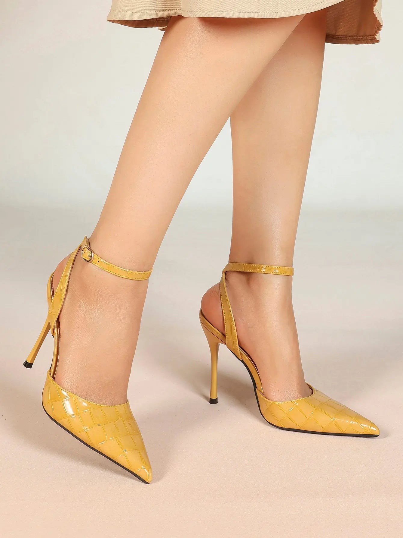 Women's Leather 4.13 INCH High-Heel Stiletto Pointed Toe Slingback Stiletto Heels for Elegant Scene YISHIFAN