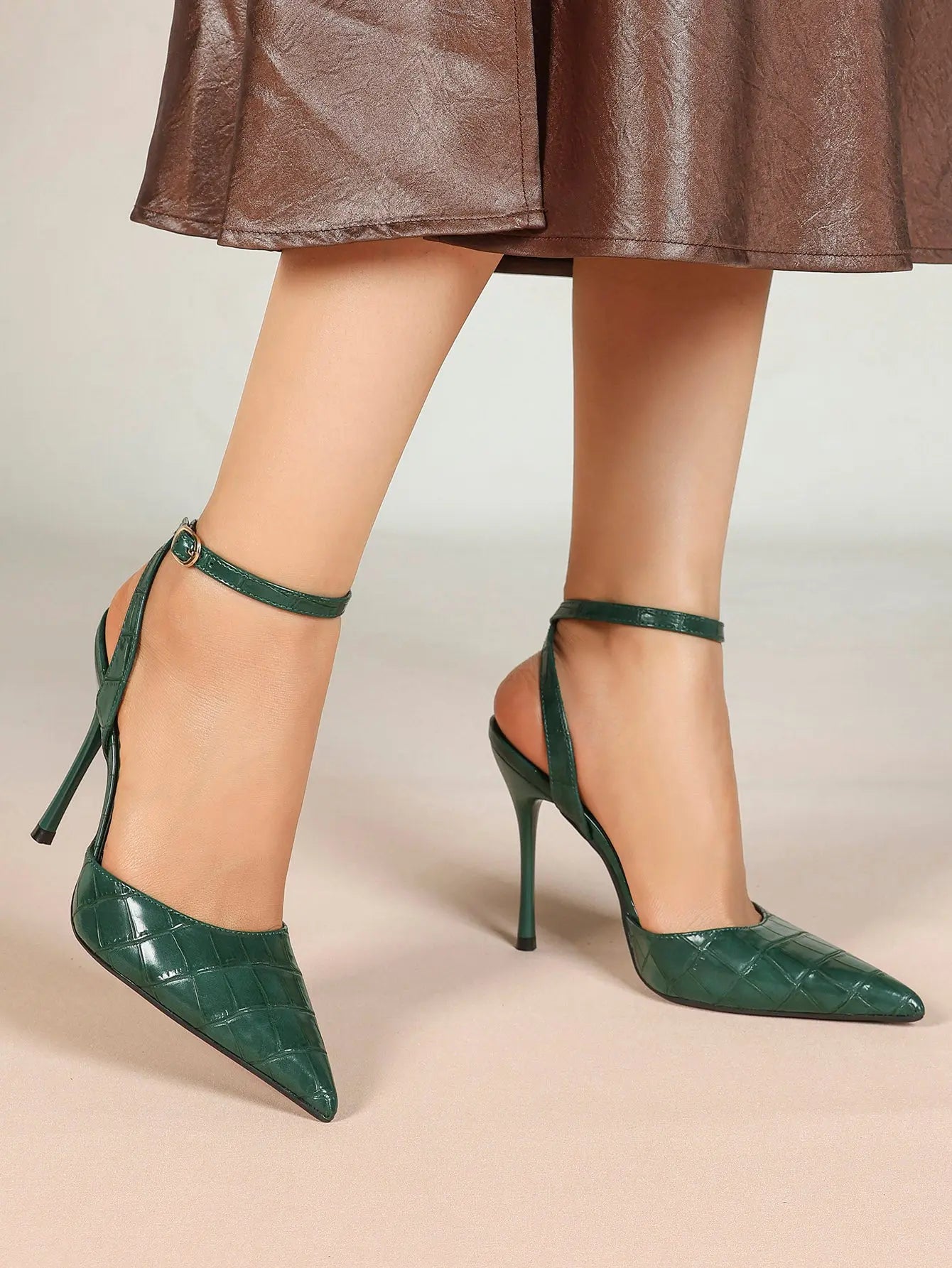 Women's Leather 4.13 INCH High-Heel Stiletto Pointed Toe Slingback Stiletto Heels for Elegant Scene YISHIFAN