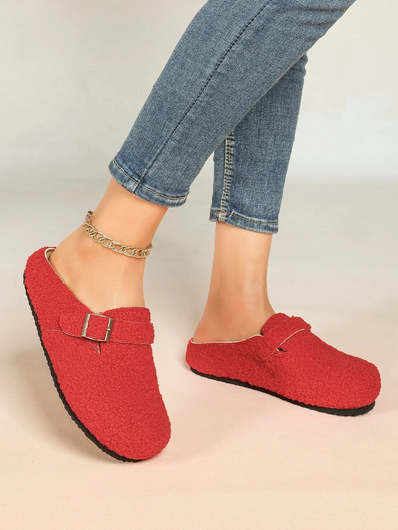 Black & White Tweed Fringe Boston Clogs – Women's Closed Toe Buckle Mule in Chanel-Style Fabric YISHIFAN