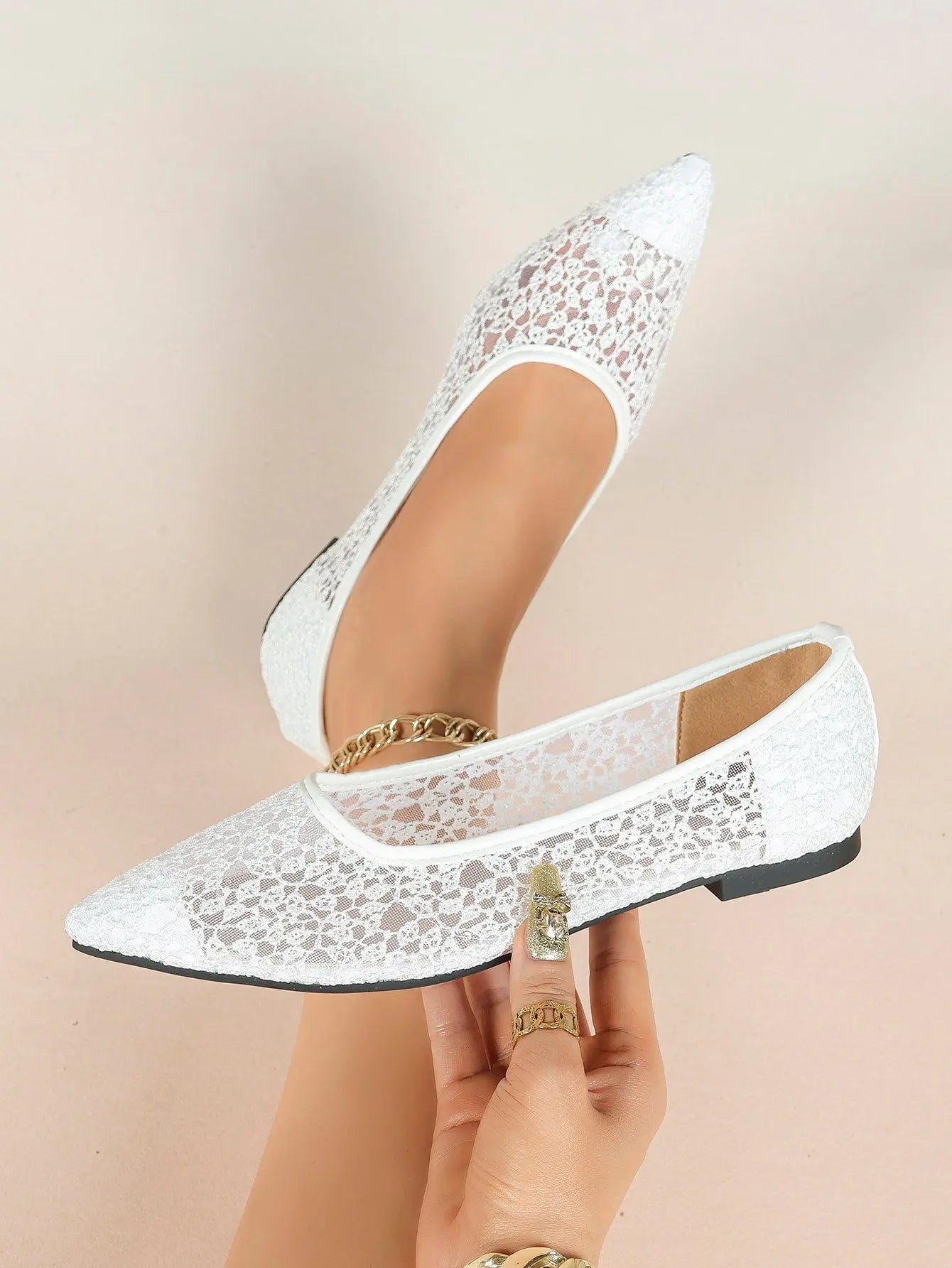 White Floral Lace Mesh Pointed Toe Flats – Women's Sheer Ballet Flat with 3D Bouquet Lace & Caramel Footbed YISHIFAN