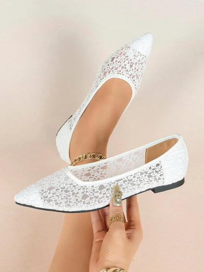 White Floral Lace Mesh Pointed Toe Flats – Women's Sheer Ballet Flat with 3D Bouquet Lace & Caramel Footbed YISHIFAN