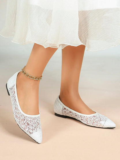 White Floral Lace Mesh Pointed Toe Flats – Women's Sheer Ballet Flat with 3D Bouquet Lace & Caramel Footbed YISHIFAN